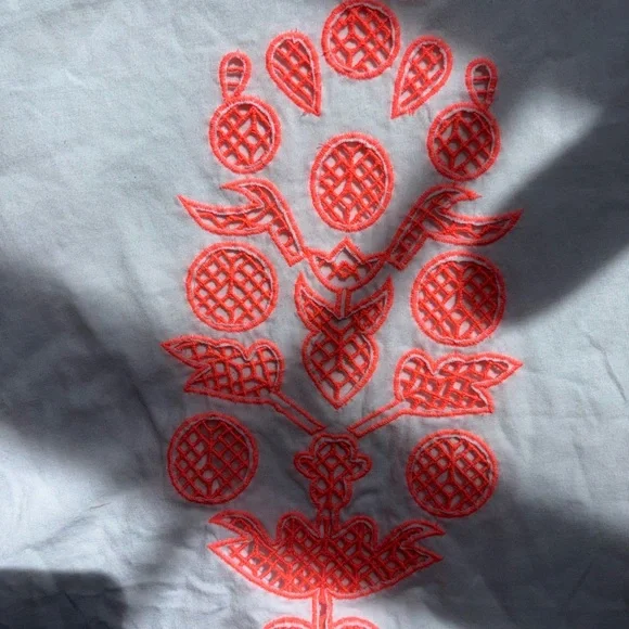 Free People Movement white tank - Picture 5 of 10